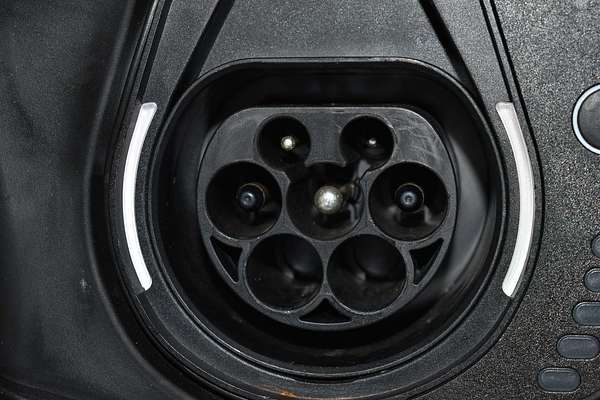 2023 Alfa Romeo Tonale Veloce Plug-In Hybrid