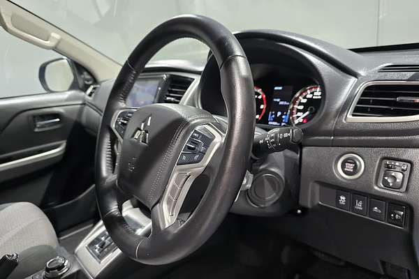 2022 Mitsubishi Triton GLS MR 4X4