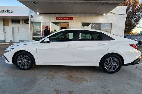 2024 Hyundai i30 Hybrid CN7.V2
