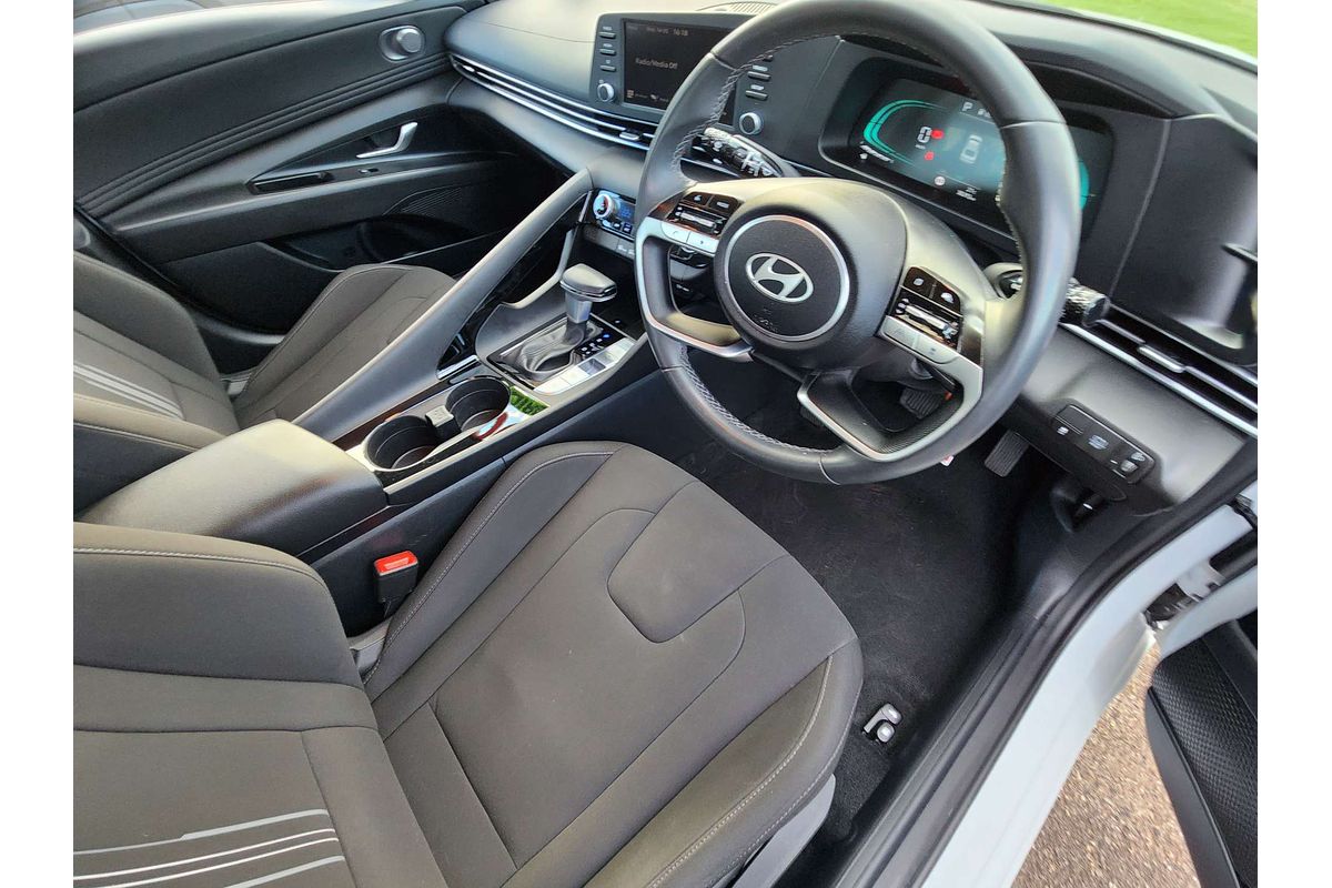 2024 Hyundai i30 Hybrid CN7.V2