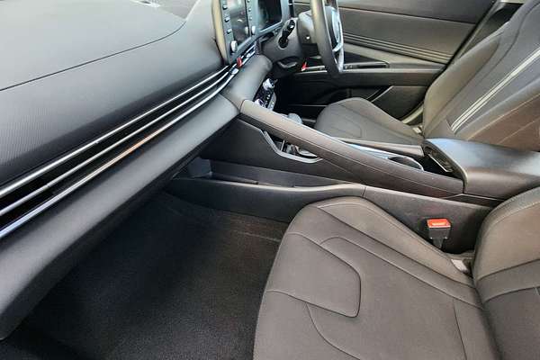 2024 Hyundai i30 Hybrid CN7.V2