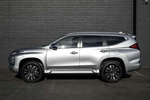 2023 Mitsubishi Pajero Sport GLS QF
