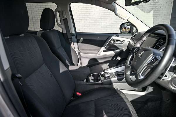 2023 Mitsubishi Pajero Sport GLS QF