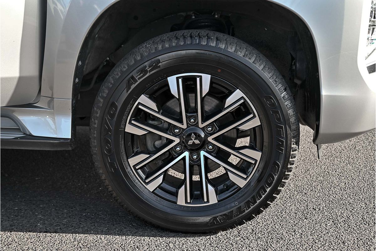 2023 Mitsubishi Pajero Sport GLS QF