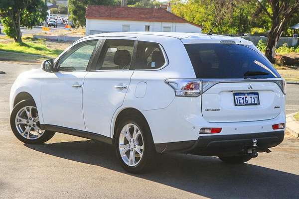 2013 Mitsubishi Outlander Aspire ZJ