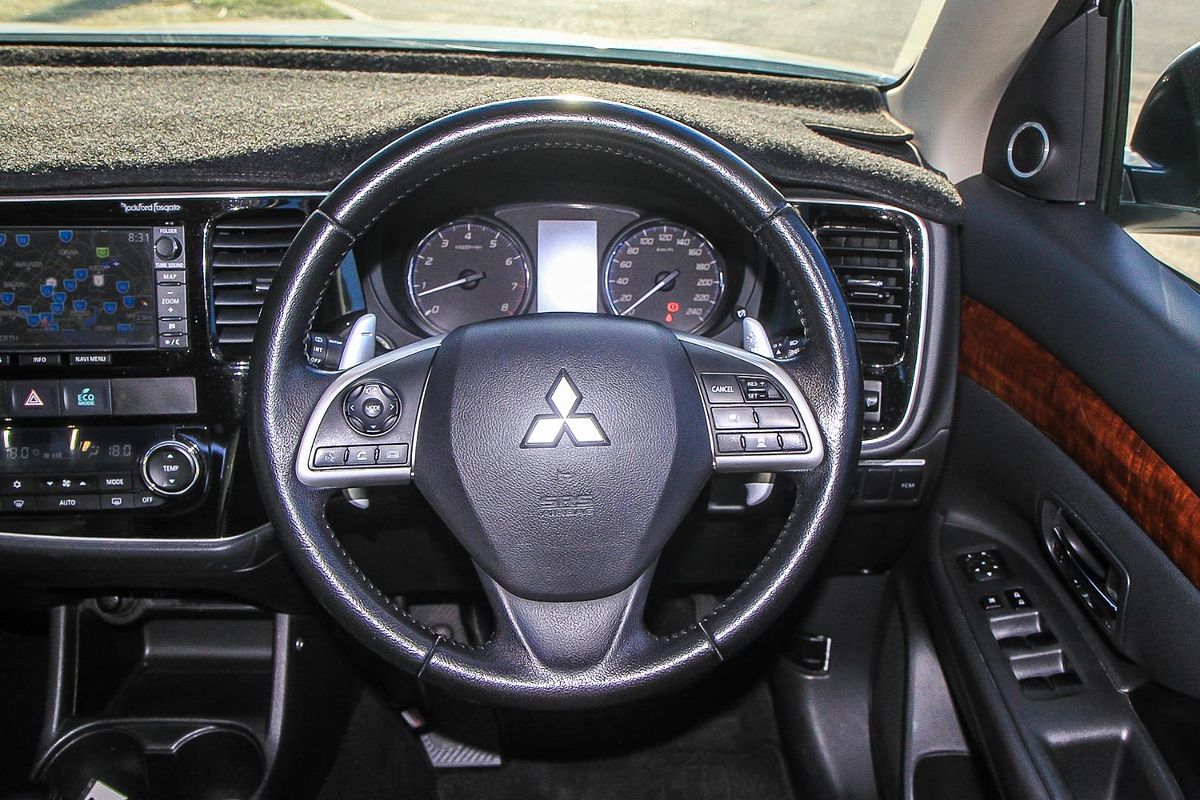 2013 Mitsubishi Outlander Aspire ZJ