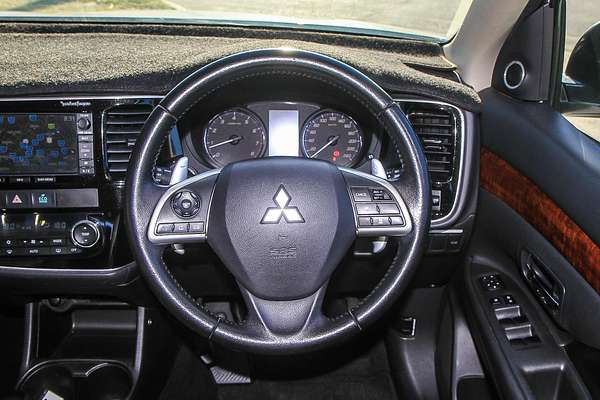 2013 Mitsubishi Outlander Aspire ZJ
