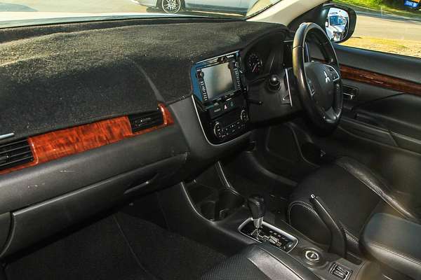 2013 Mitsubishi Outlander Aspire ZJ