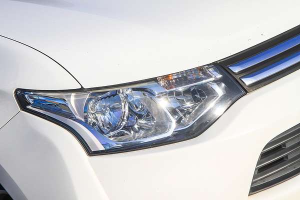 2013 Mitsubishi Outlander Aspire ZJ