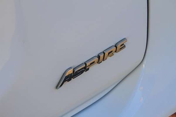 2013 Mitsubishi Outlander Aspire ZJ