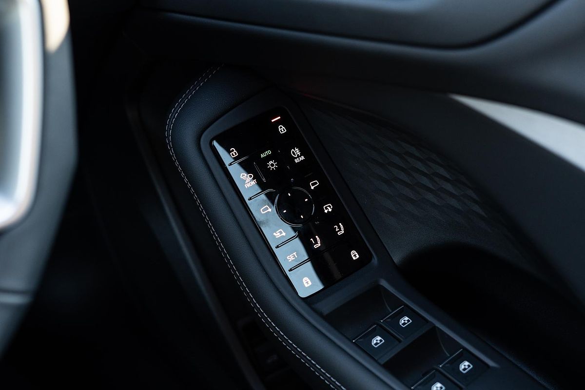 2025 Audi A5 TFSI 150kW S line B10
