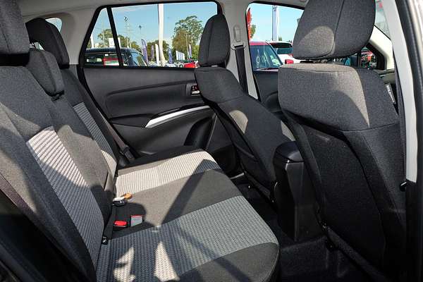 2023 Suzuki S-Cross ALLGRIP JYB