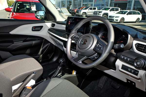 2024 Suzuki Swift Hybrid Plus UZ