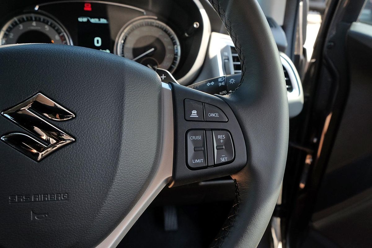 2023 Suzuki S-Cross ALLGRIP JYB