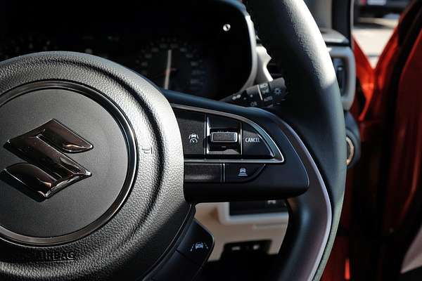 2024 Suzuki Swift Hybrid Plus UZ