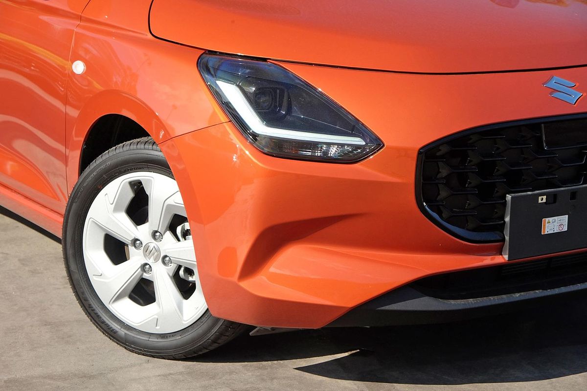 2024 Suzuki Swift Hybrid Plus UZ