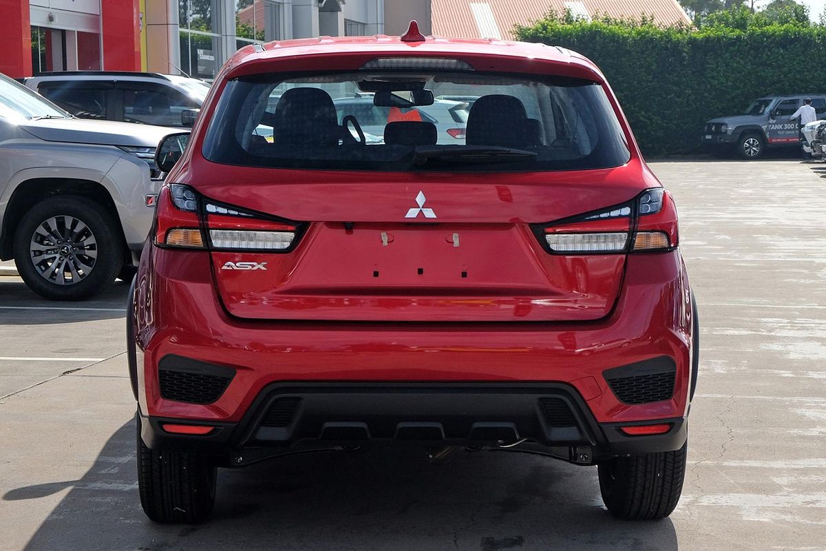 2025 Mitsubishi ASX GS XD