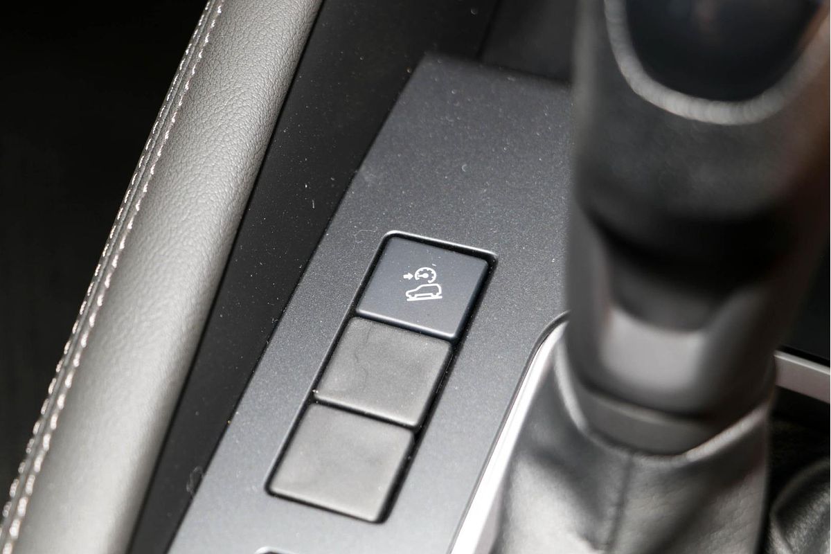 2025 Mazda BT-50 XT TF Rear Wheel Drive