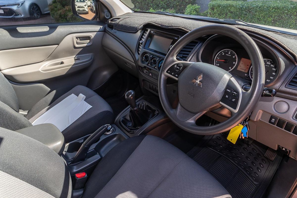 2016 Mitsubishi Triton GLX+ MQ 4X4