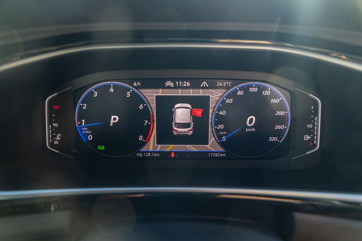2023 Volkswagen T-Roc R D11