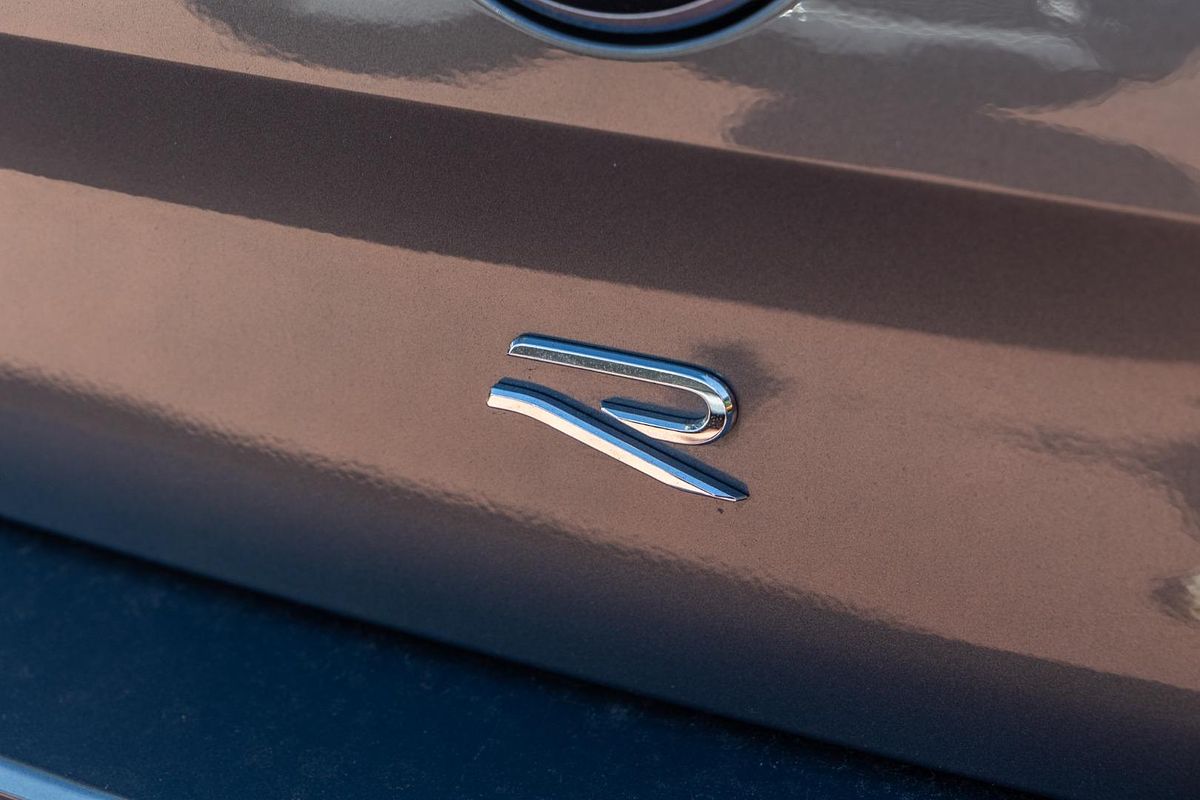 2023 Volkswagen T-Roc R D11