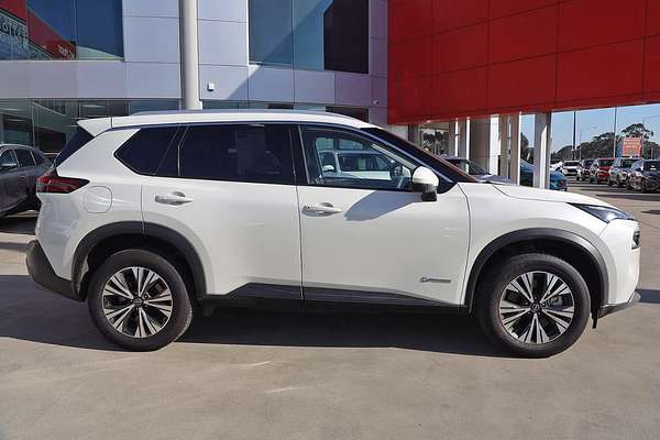 2023 Nissan X-TRAIL ST-L e-POWER T33
