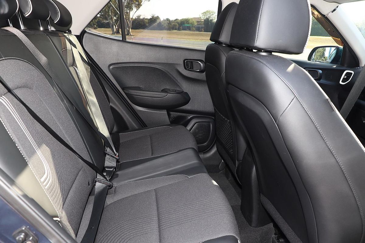 2021 Hyundai Venue Elite QX.V3