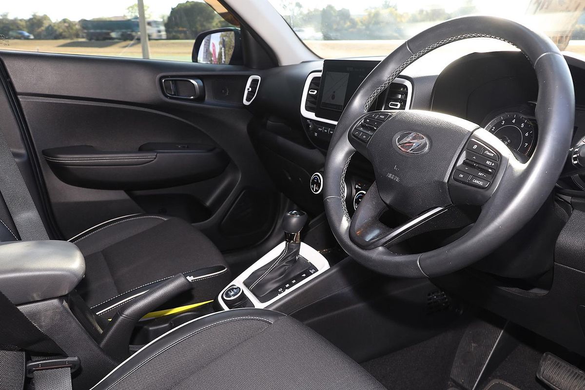 2021 Hyundai Venue Elite QX.V3