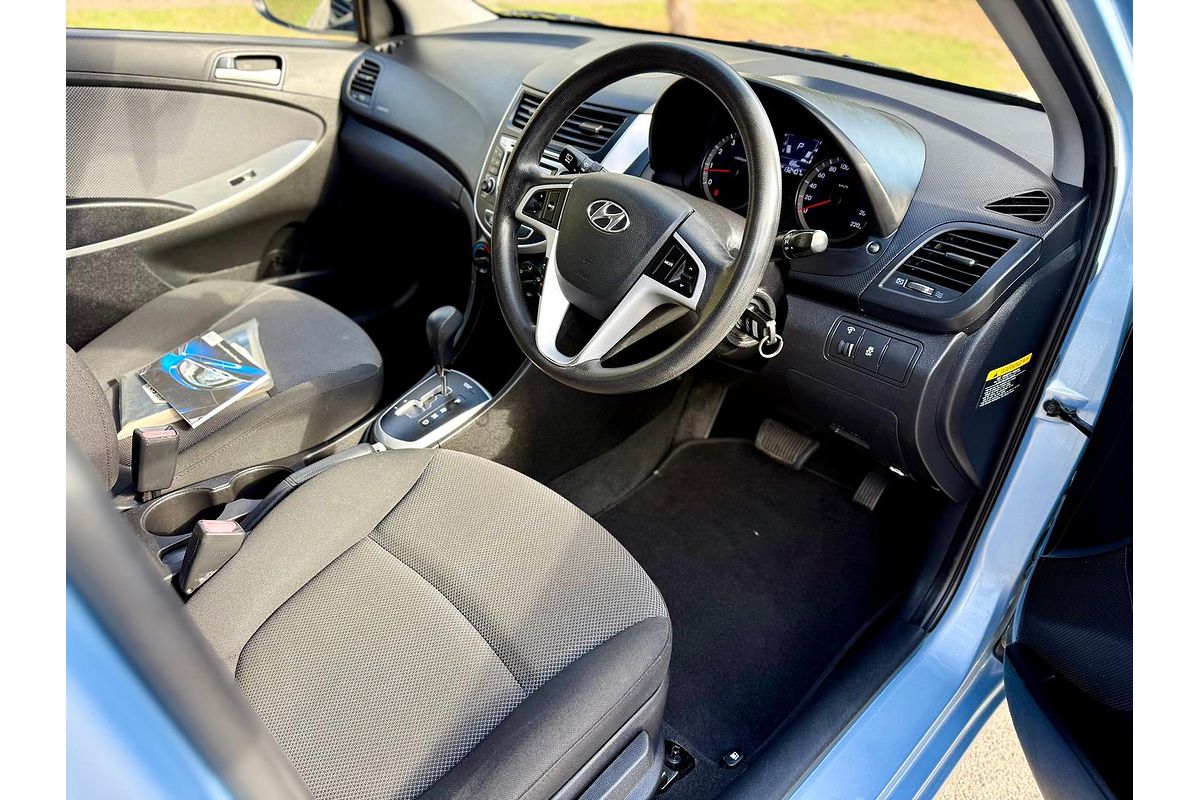 2012 Hyundai Accent Active RB