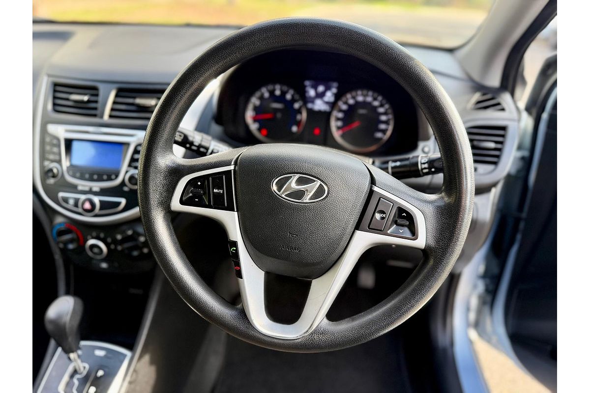 2012 Hyundai Accent Active RB