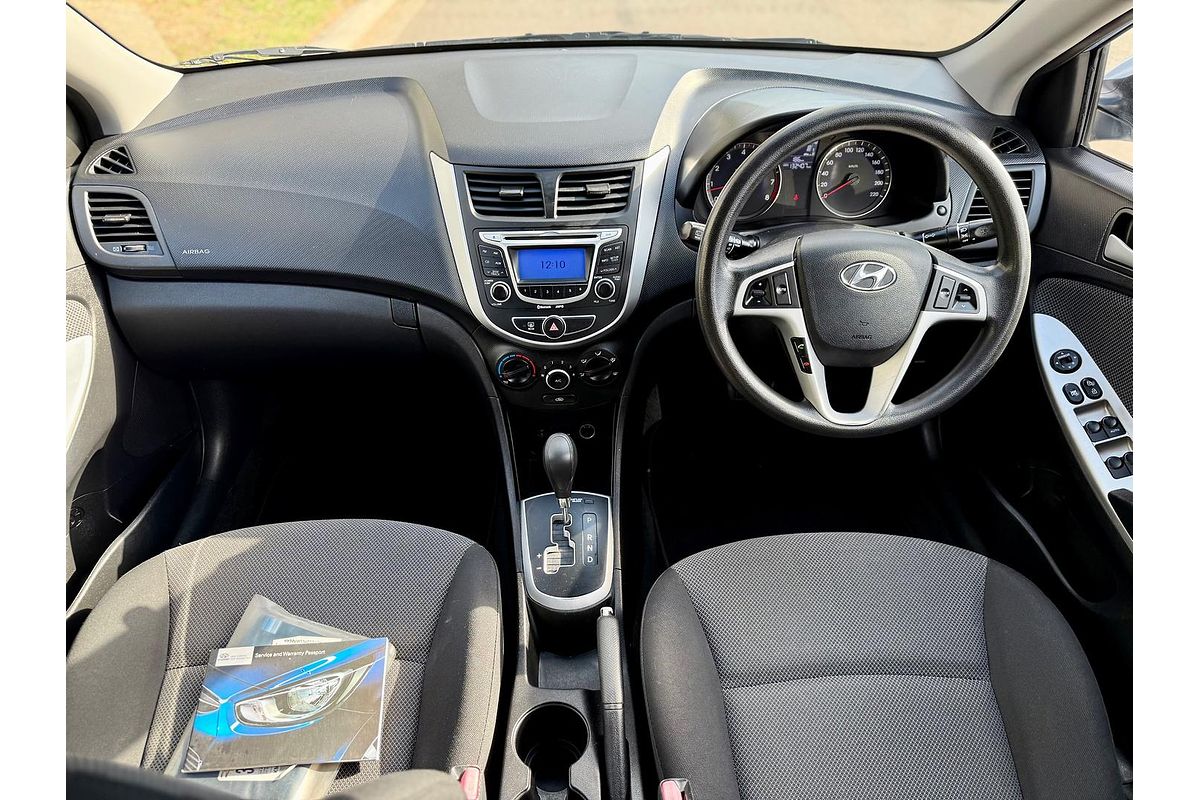 2012 Hyundai Accent Active RB