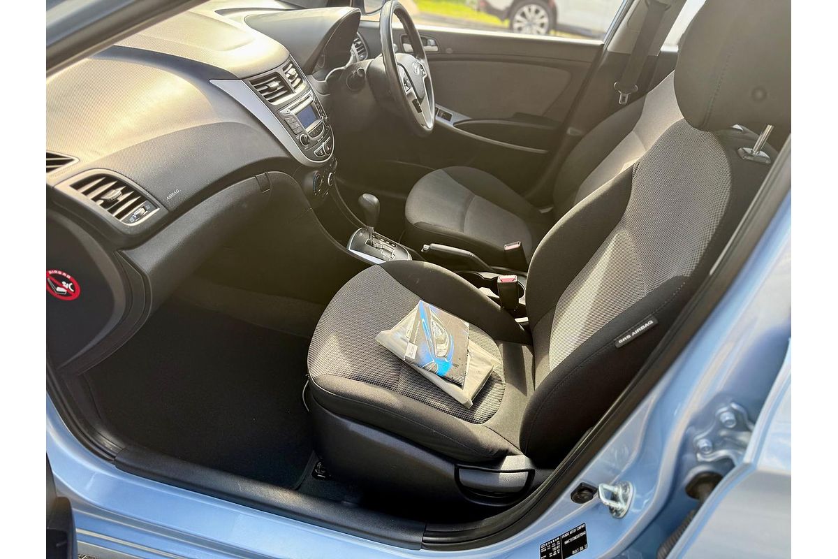 2012 Hyundai Accent Active RB