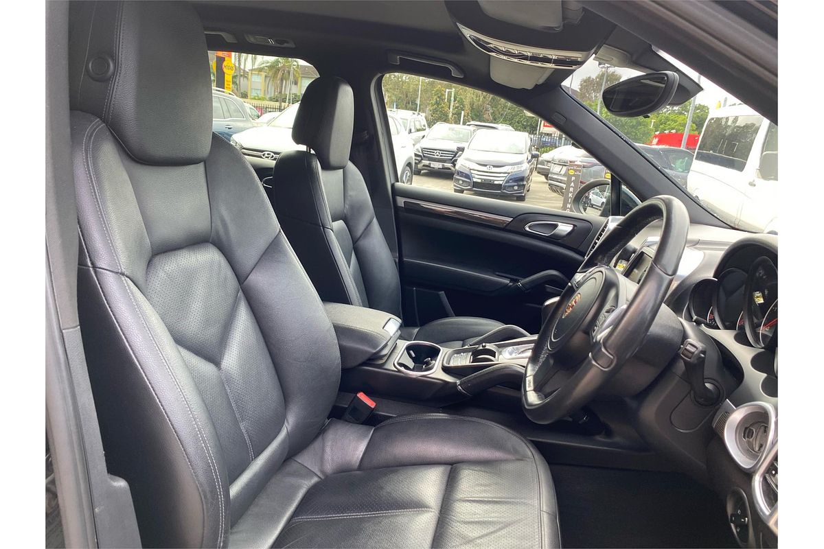 2012 Porsche Cayenne Diesel 92A