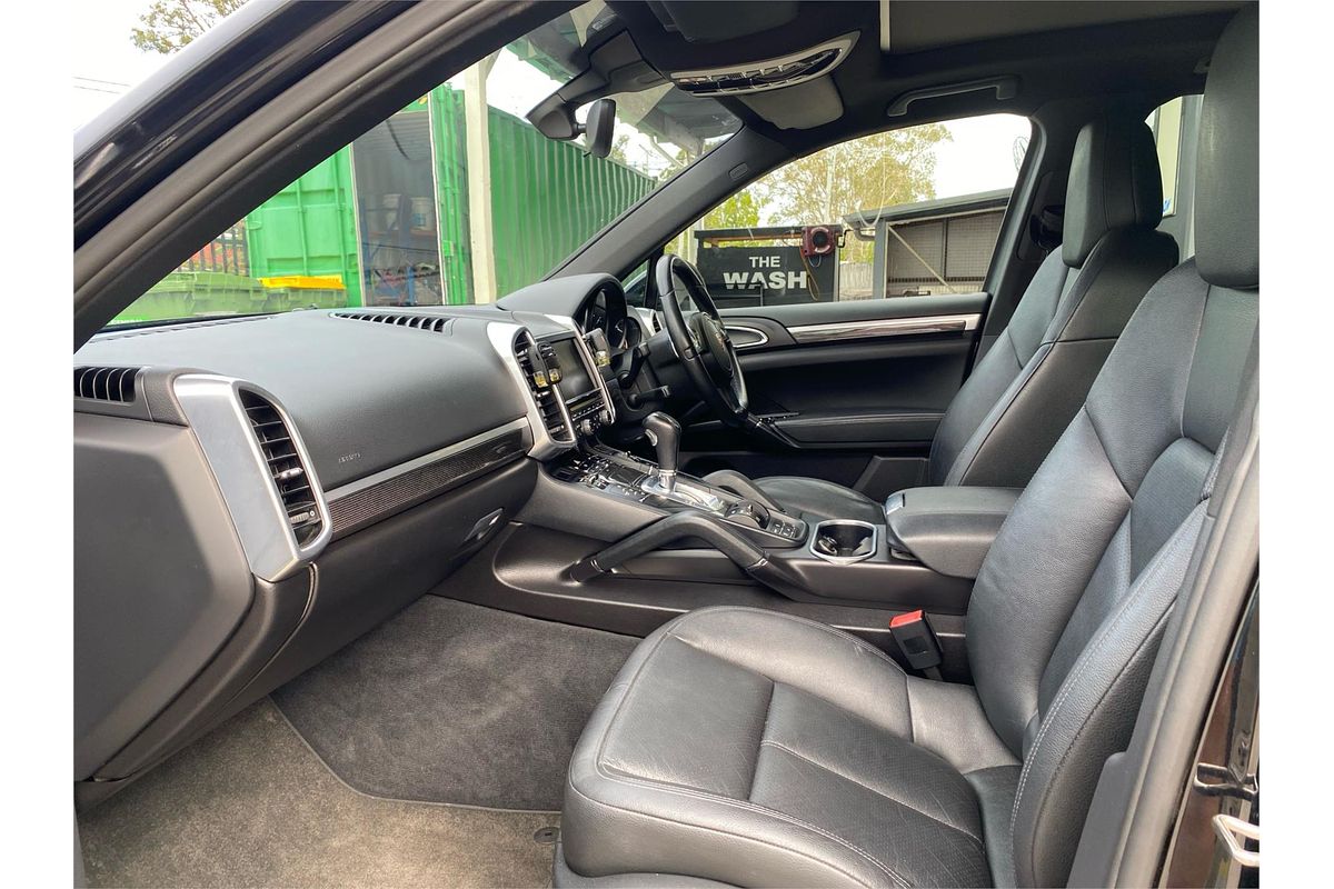 2012 Porsche Cayenne Diesel 92A