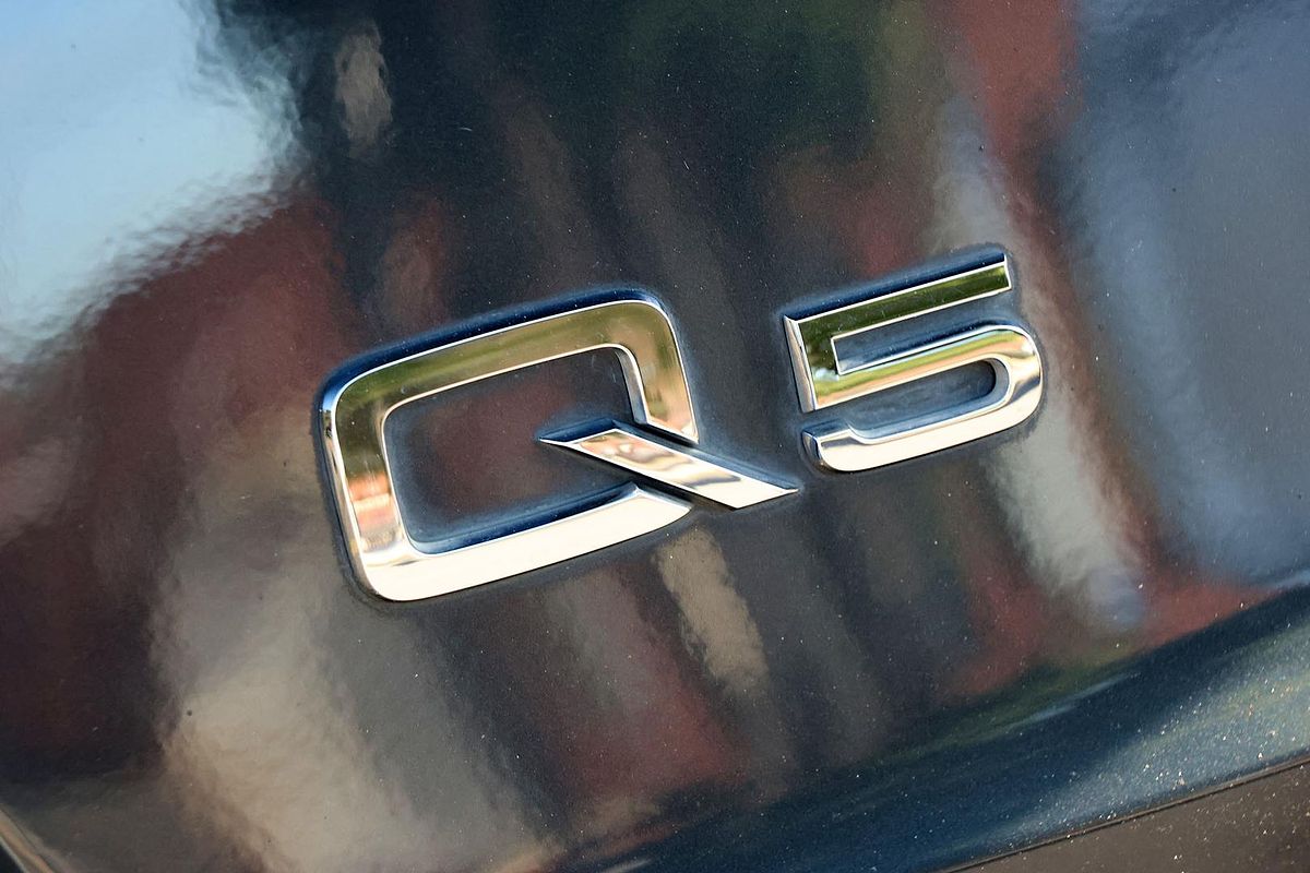 2022 Audi Q5 45 TFSI FY