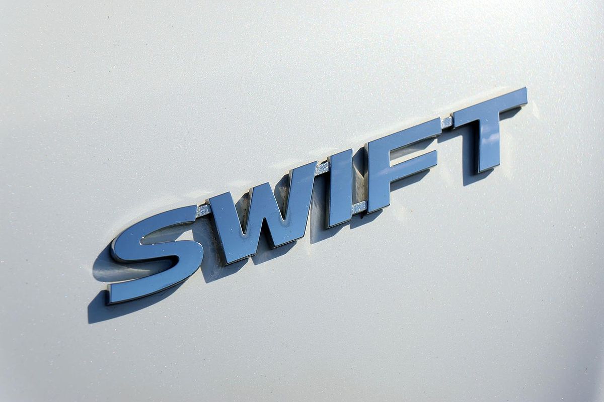 2015 Suzuki Swift GL FZ