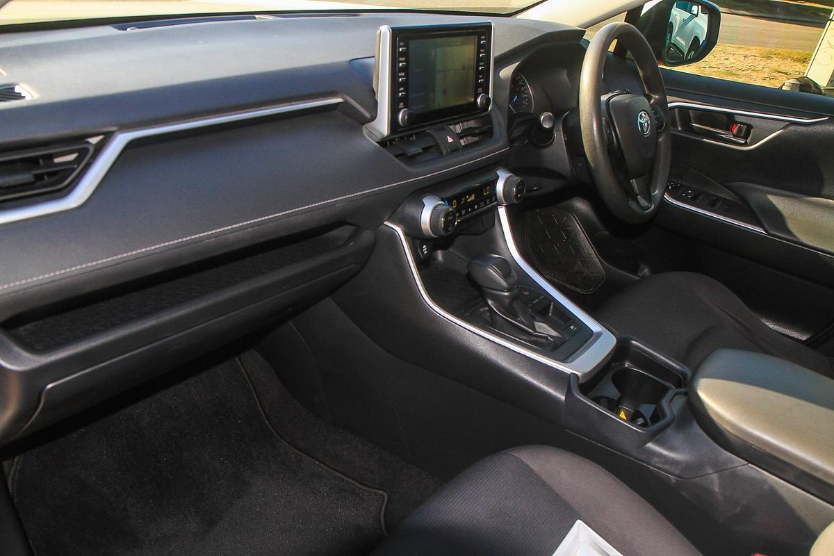 2020 Toyota RAV4 GX AXAH52R