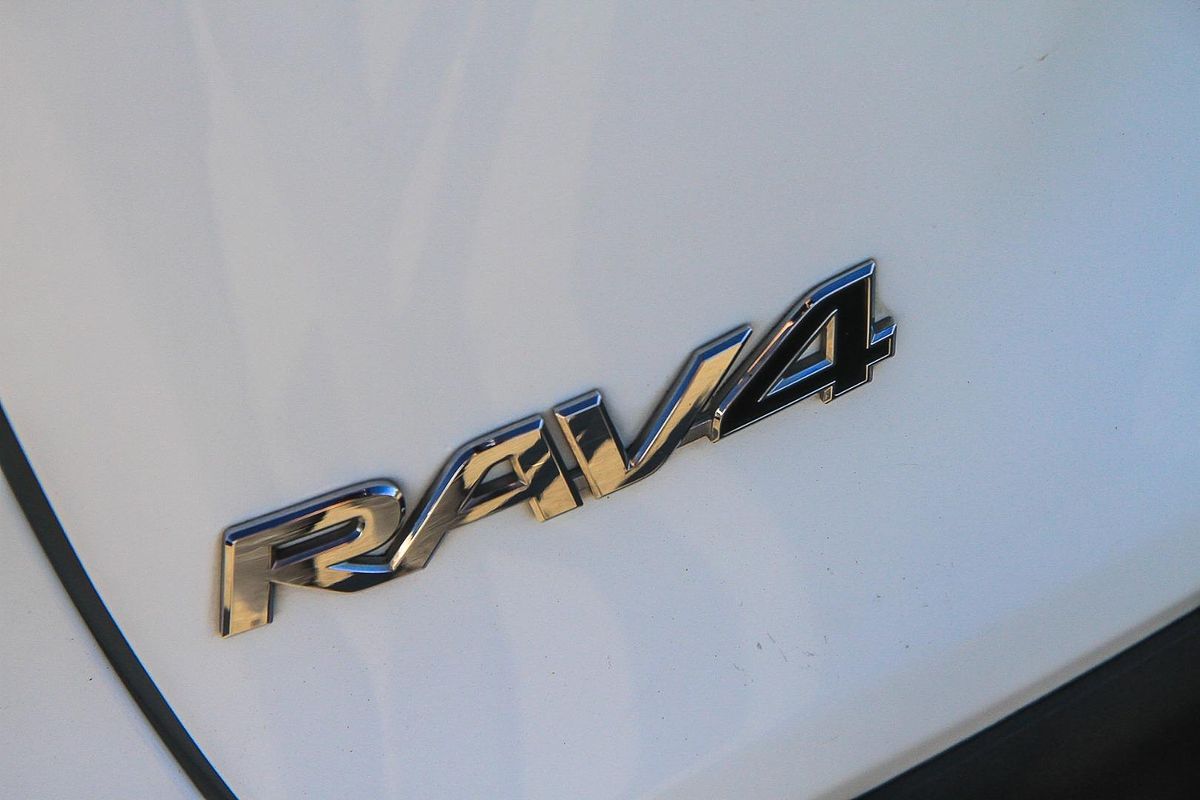 2020 Toyota RAV4 GX AXAH52R