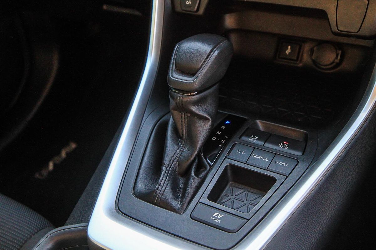 2020 Toyota RAV4 GX AXAH52R