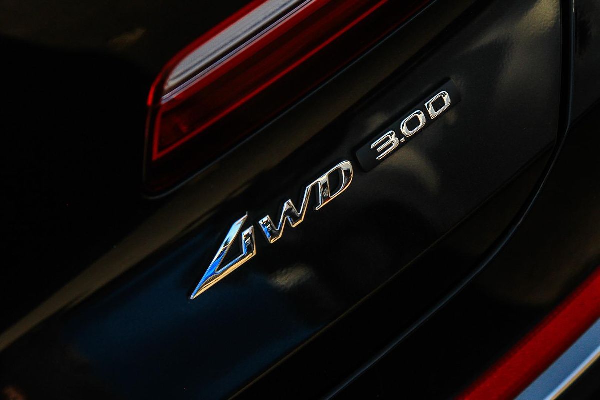 2022 Genesis GV80 3.0D AWD JX.V2