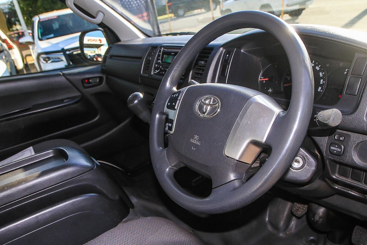 2015 Toyota Hiace KDH201R LWB