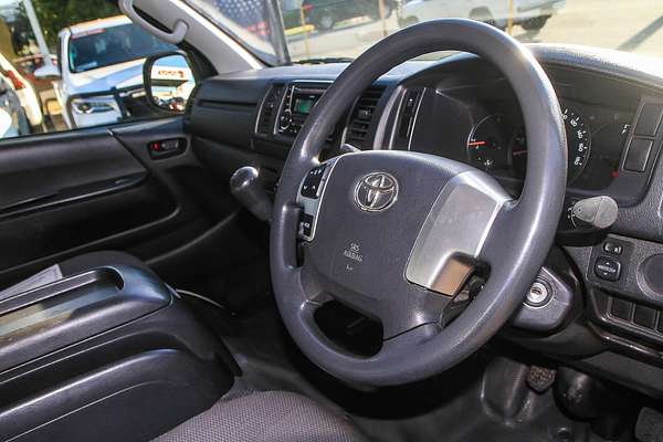 2015 Toyota Hiace KDH201R LWB