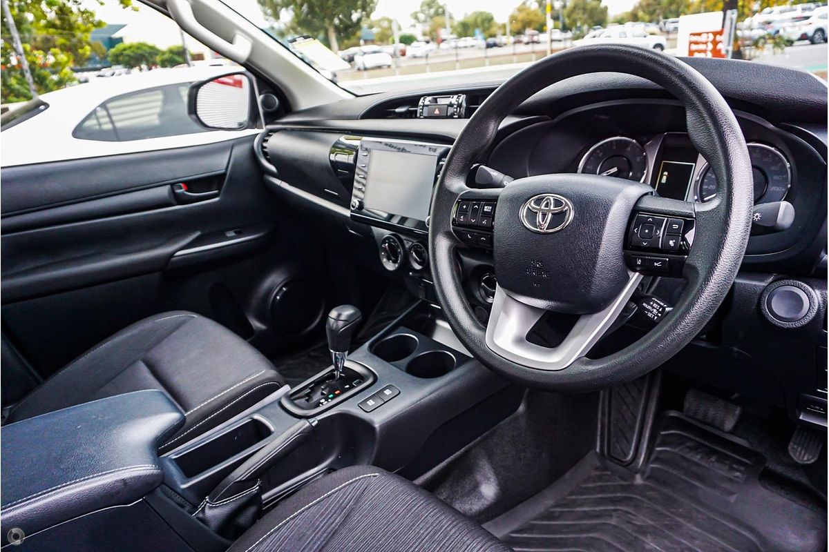 2021 Toyota Hilux SR GUN126R 4X4