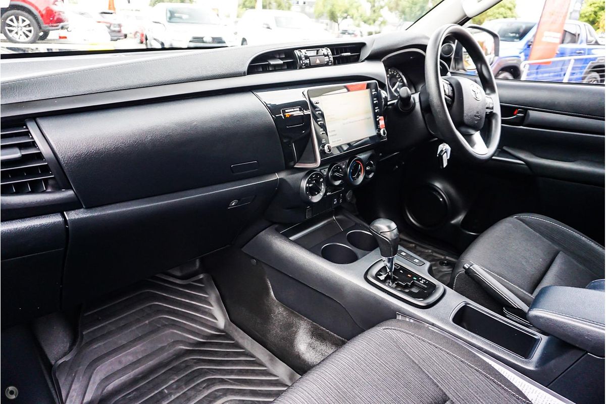 2021 Toyota Hilux SR GUN126R 4X4