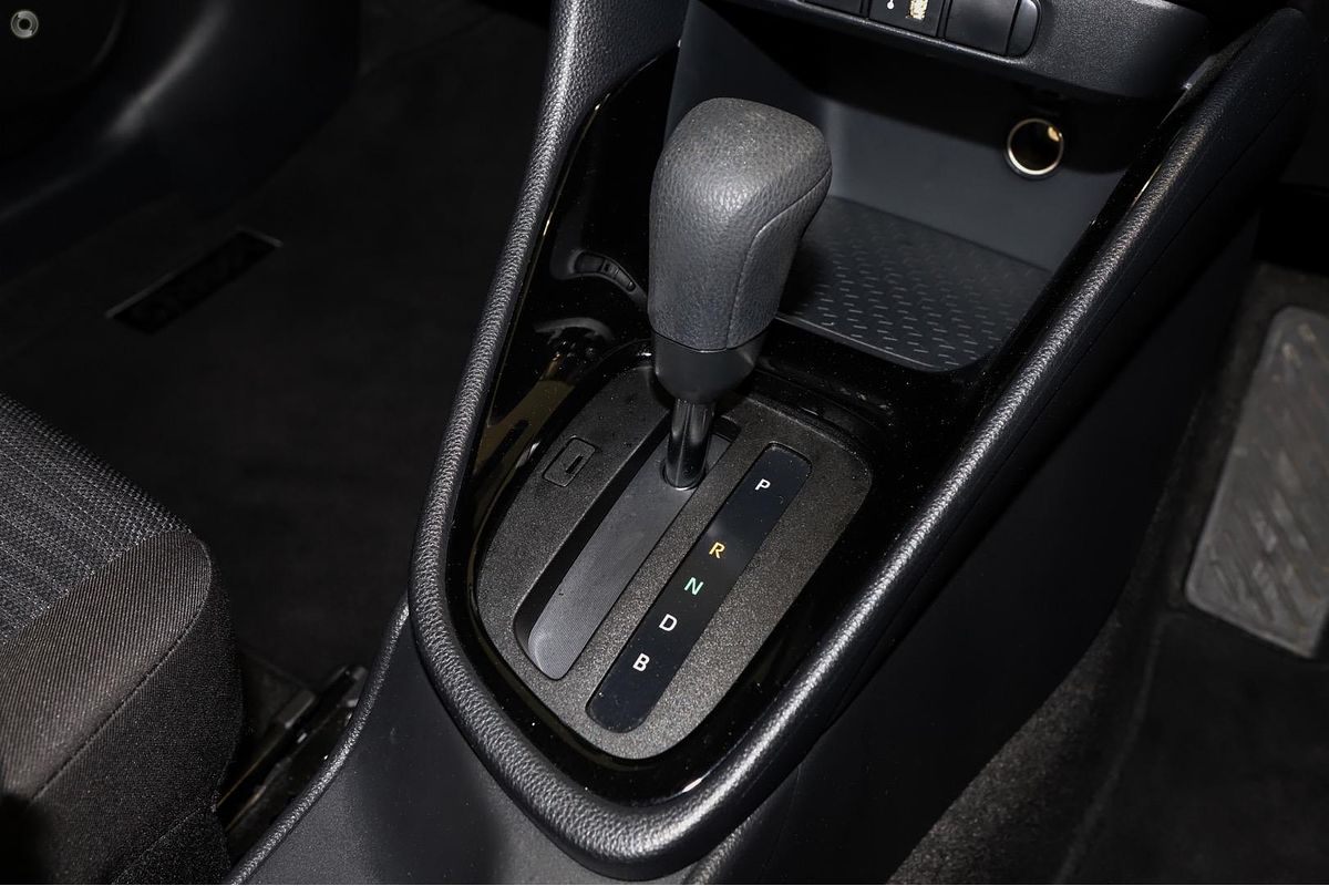 2021 Toyota Yaris Ascent Sport MXPA10R