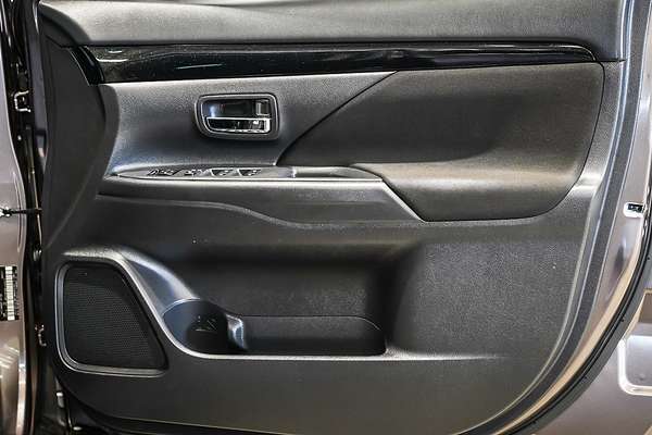 2019 Mitsubishi Outlander ES ZL