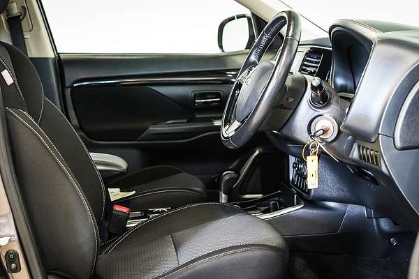 2019 Mitsubishi Outlander ES ZL
