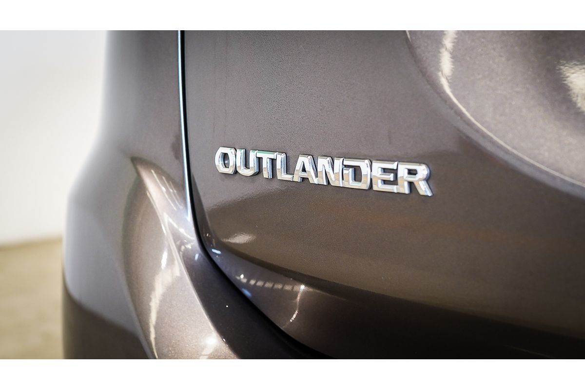 2019 Mitsubishi Outlander ES ZL