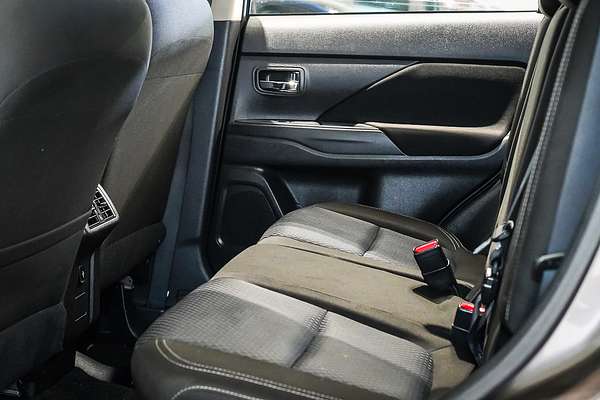 2019 Mitsubishi Outlander ES ZL