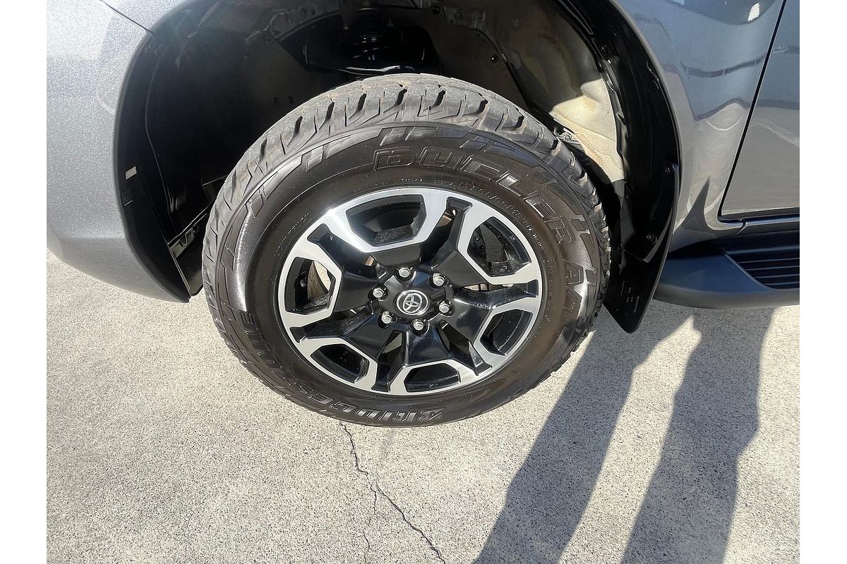 2021 Toyota Hilux SR5 GUN126R 4X4